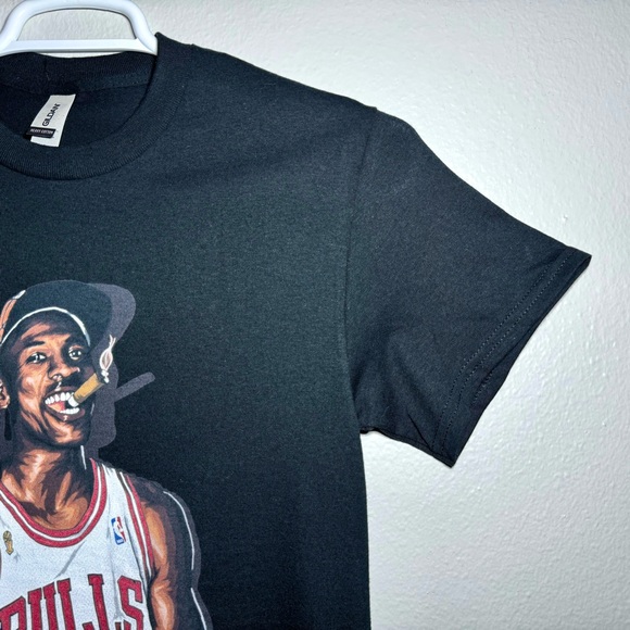 Michael Jordan Three Peat Chicago Bulls T-Shirt Gildan Heavy Cotton Small Black - Picture 6 of 8